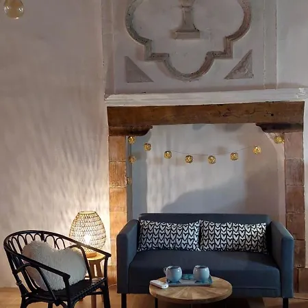 Isaline Rdc Διαμέρισμα